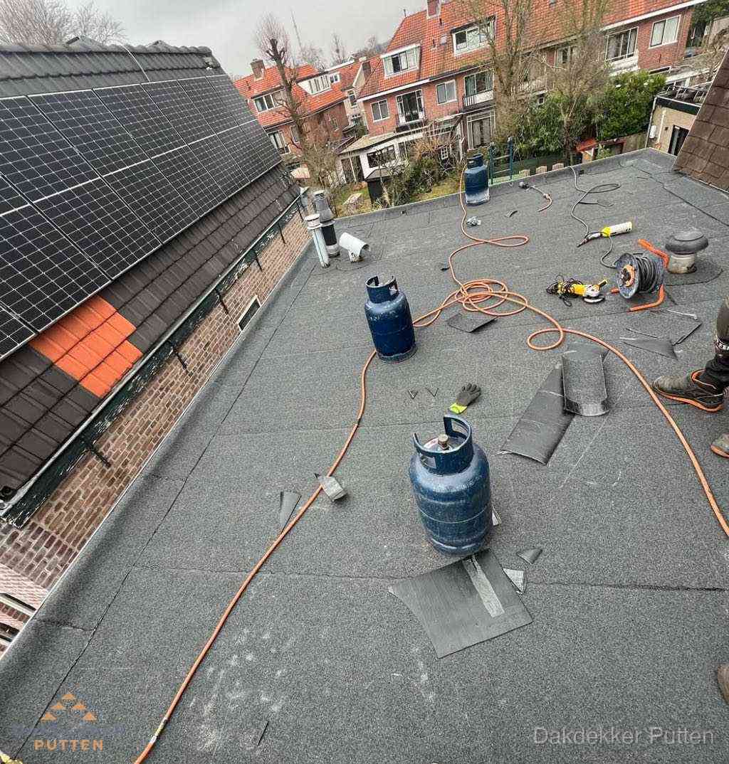 Daklekkage Repareren Putten Daklekkage Repareren Putten